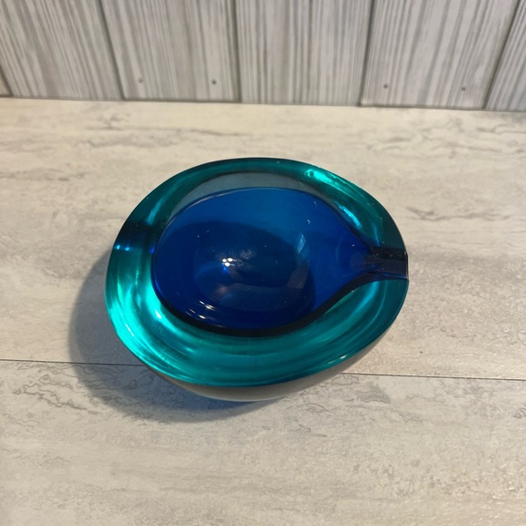 Murano Sommerso Orb Teal & Colbalt Blue Art Glass in the Style of Flavio Poli - Picture 1 of 6